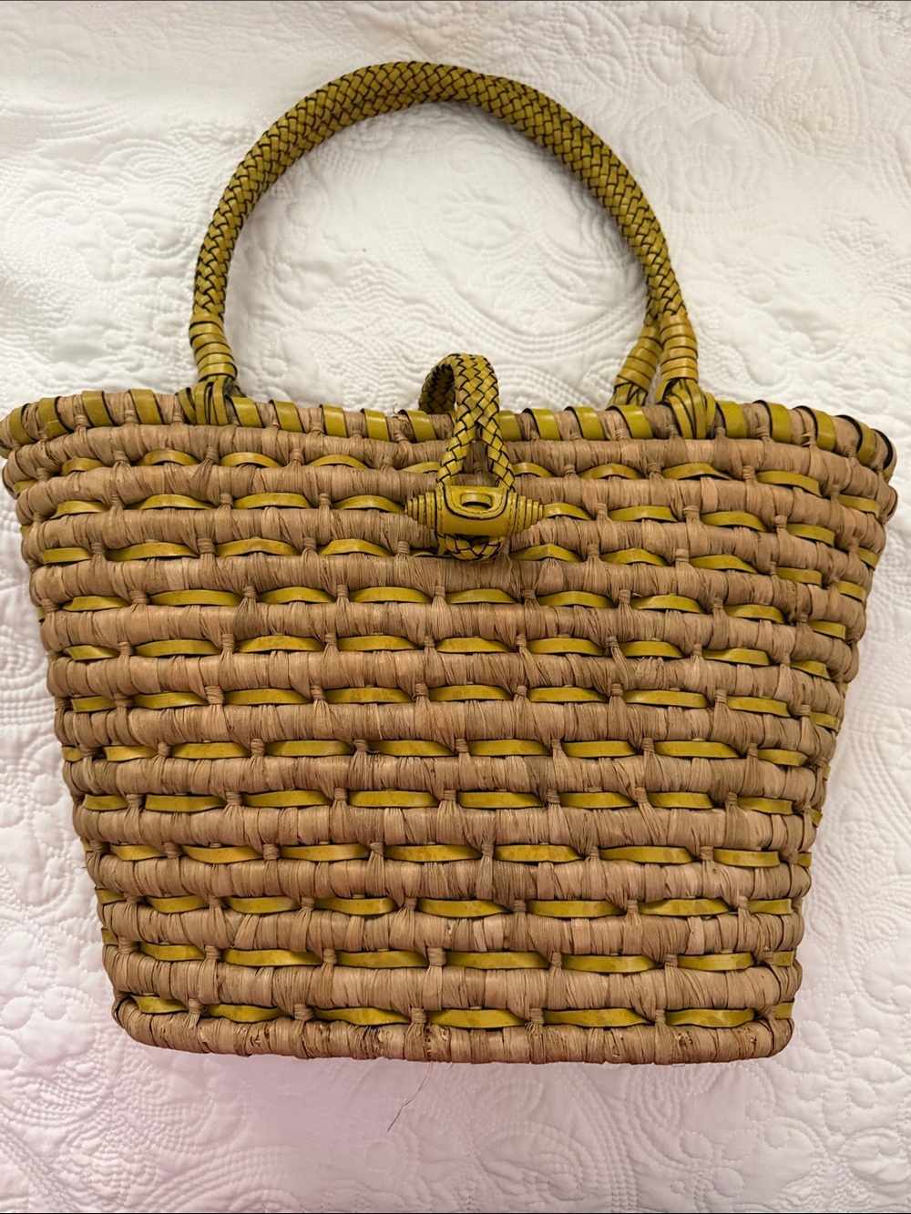 Monsac Woven Tote with GreenTrim and Handles - Picture 3 of 5